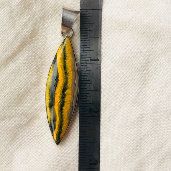 NWOT Artisan Bumble Bee Jasper Pendant - Picture 7 of 7